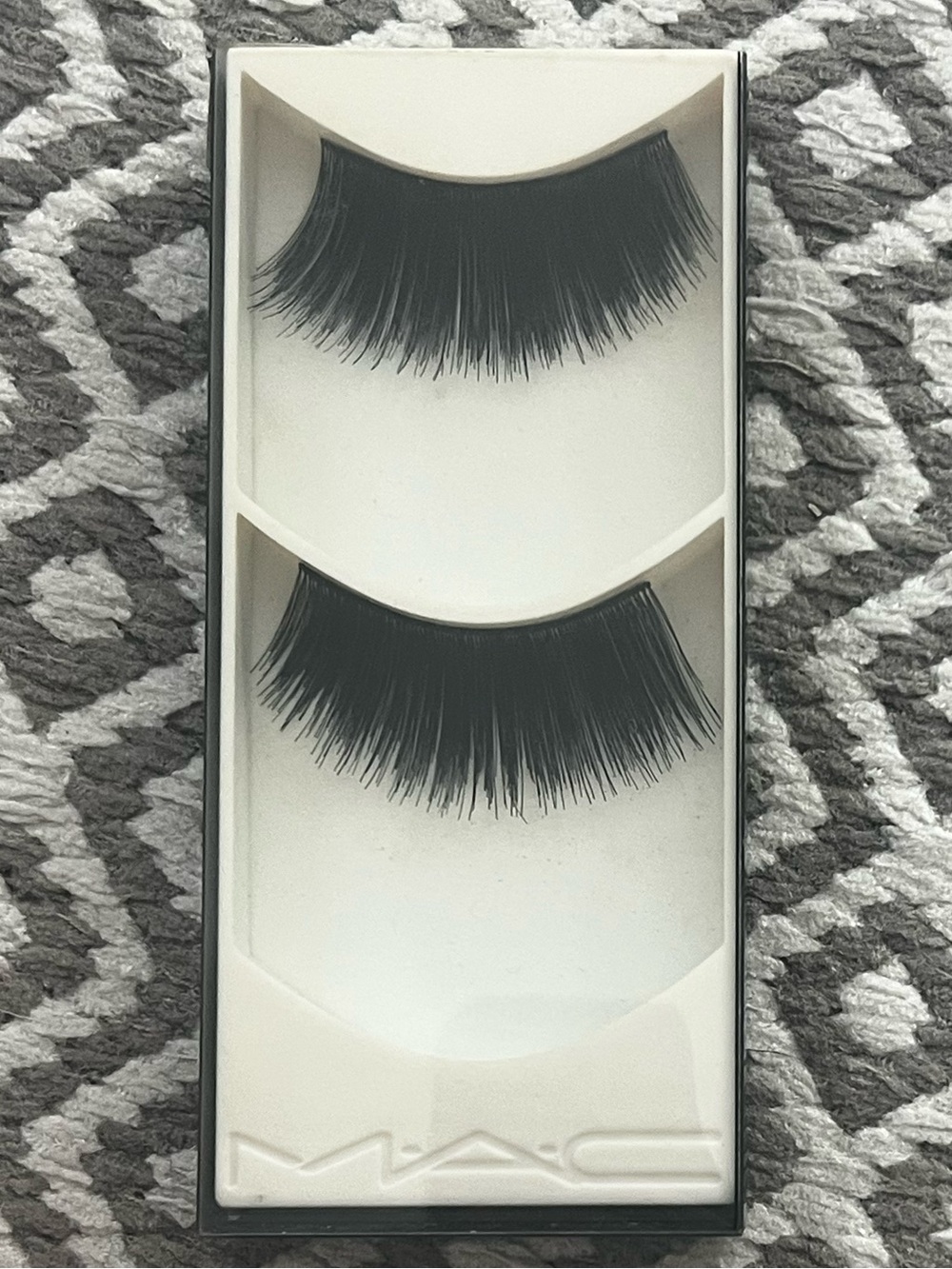 MAC Cosmetics False Lashes #5. Dramatic. Discontinued!